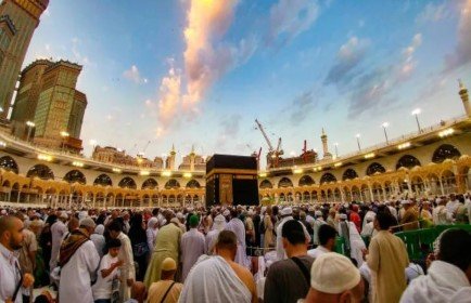 7 Nights 3 Star December Umrah Package 2026