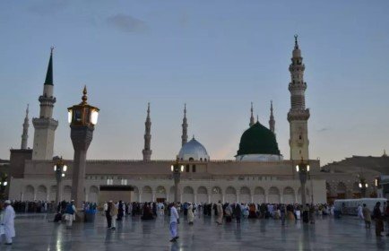 14 Nights 5 Star December Umrah Package 2026